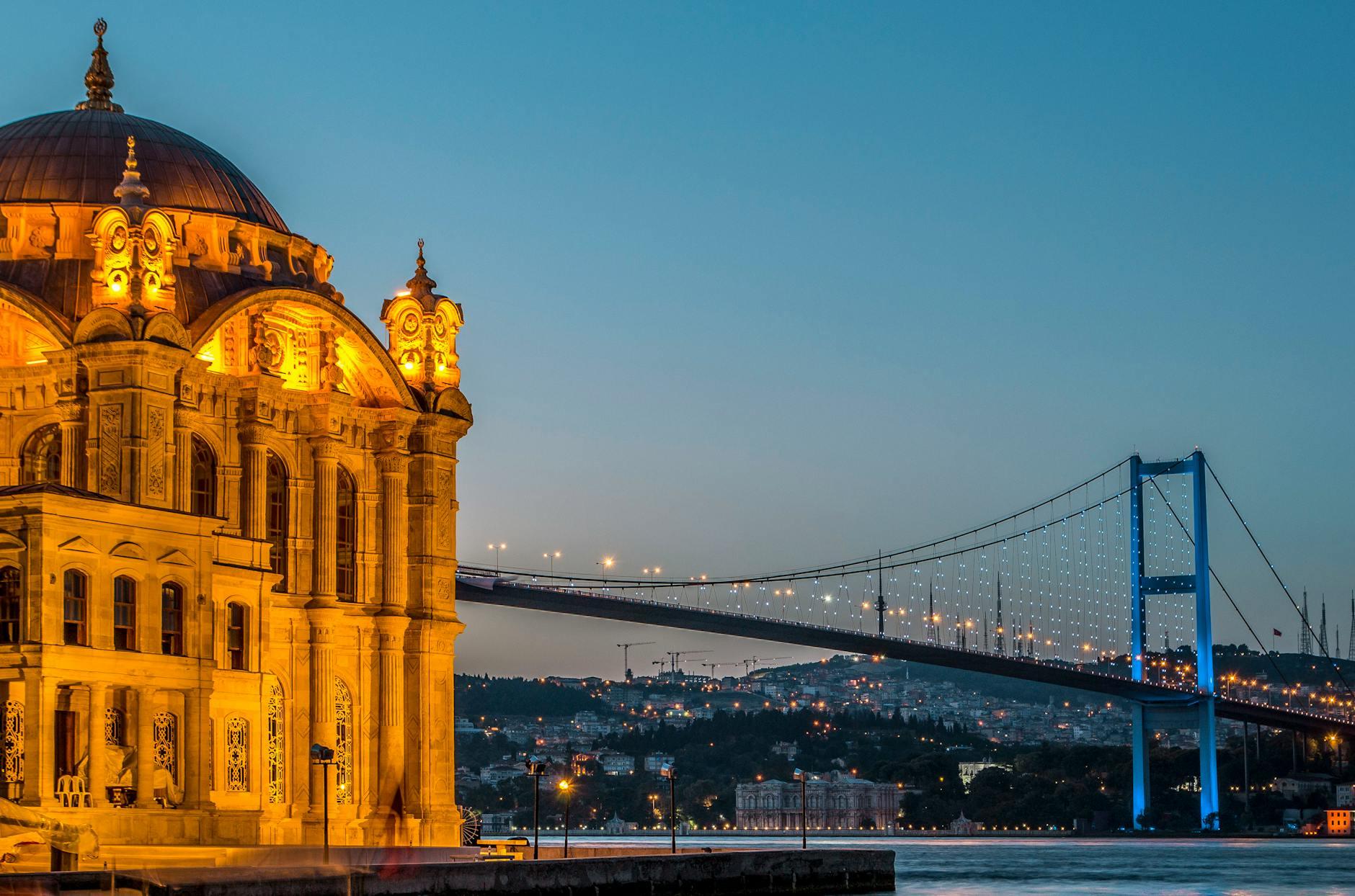 Istanbul - the city where continents meet